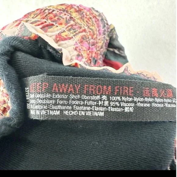 FP Movement Free People Sashay My Way Balloon Pants S Jogger Patchwork Yoga Boho - Picture 10 of 13